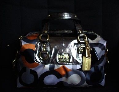   MADISON GRAPHIC OP ART SMALL SABRINA TOTE BAG PURSE SATCHEL WOW  