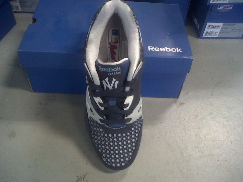 REEBOK MLB NEW YORK YANKEES VENTILATOR SNEAKERS  