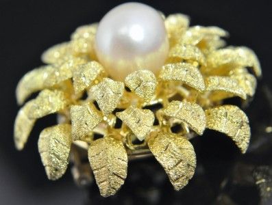 Vendorafa Italian Estate 18K Yellow Gold South Sea Pearl Flower Clip 