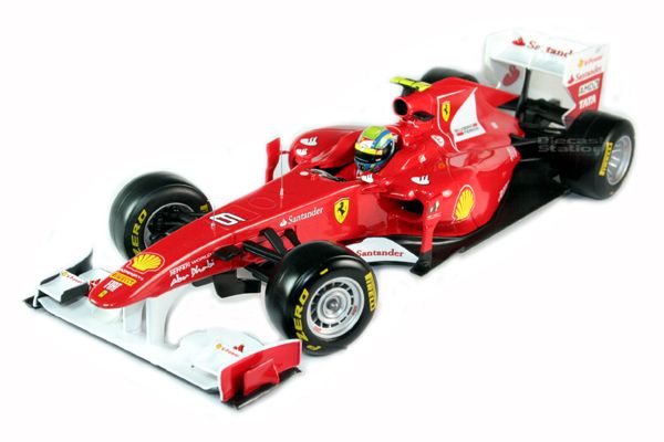 HOT WHEELS F 2011 F1 FERRARI F1 MASSA F 150 ITALIA 1/18  