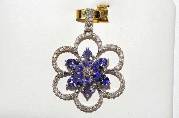 2,000 1.65CT TANZANITE & DIAMOND FLOWER PENDANT GORGEOUS  