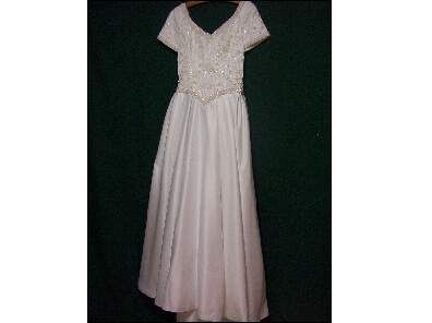 Size 12 Pearled Bodice White Wedding Dress w Train  