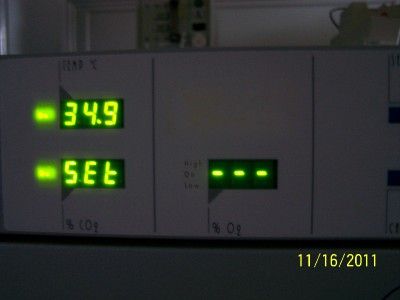   Precision Incubator Series 7000 CO2 Gas Water jacketed 71001f 0 DELUXE