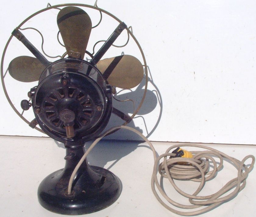 WESTINGHOUSE c. 1907 12 INCH DESK FAN Nice Looking No. 60677  