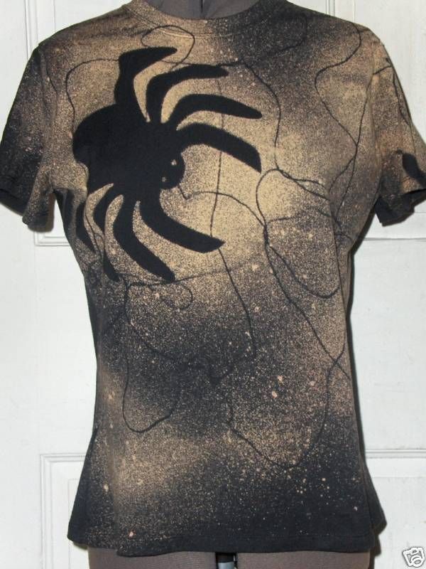 Creeping Spider and Web T Shirts S XL Bleach Art  