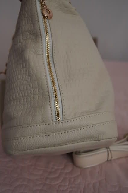 White Womens Genuine Leather Handbag Shoulder Bag  