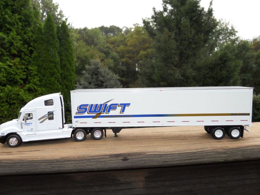   SWIFT TRANSPORT FREIGHTLINER COLUMBIA WITH 48 DRY VAN TRAILER  