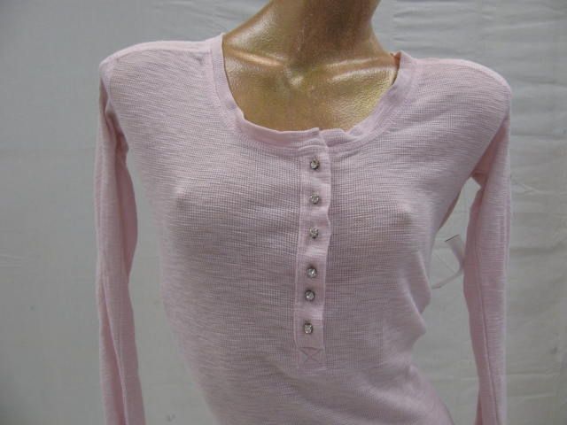 NWOT Twisted Heart Thermal Long Sleeve Studded Heart Top   Size S 
