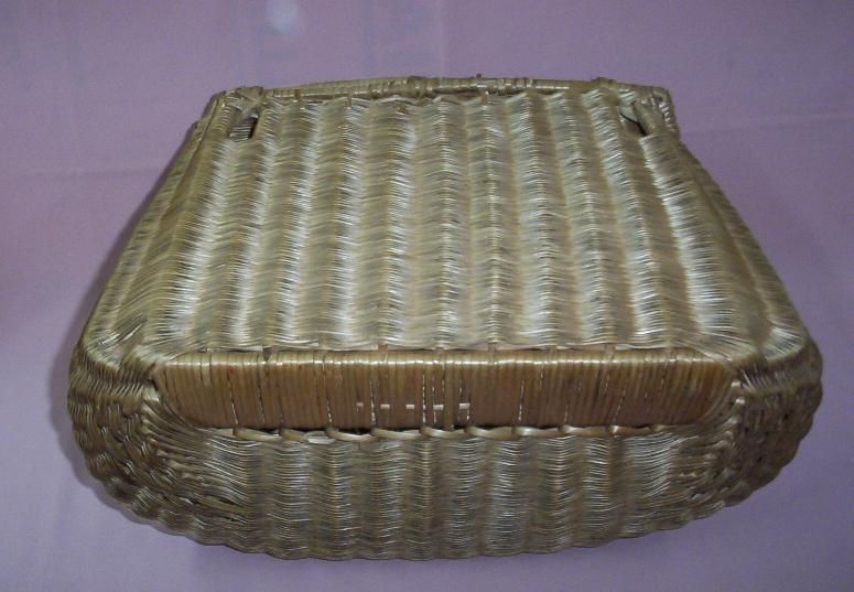 ANTIQUE FISHING CREEL Basket FINE TIGHT WEAVE LARGE  