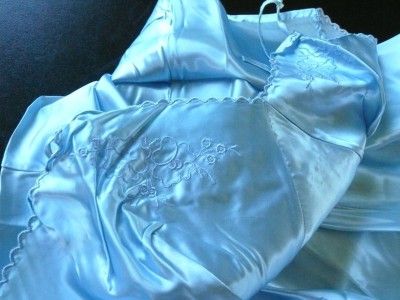 OLD STOCK NEW VINTAGE BELGIAN SILK SATIN UNDERGOWN 9