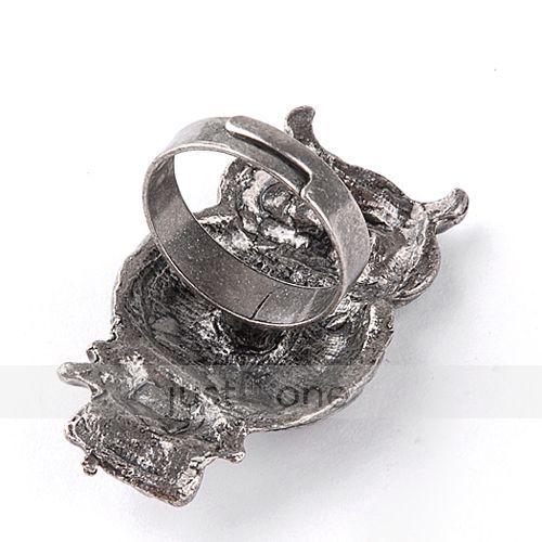   Style silvery brass big eye owl lucky finger Ring adjustable  