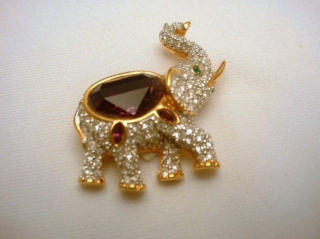 Vintage Swarovski Elephant Brooch Pin Trunk Up Purple  