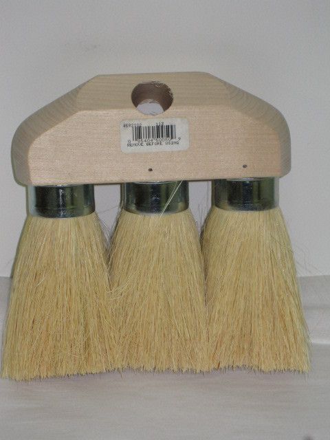 12) Carlisle Roofing Brush 3 Knot 45821 02  