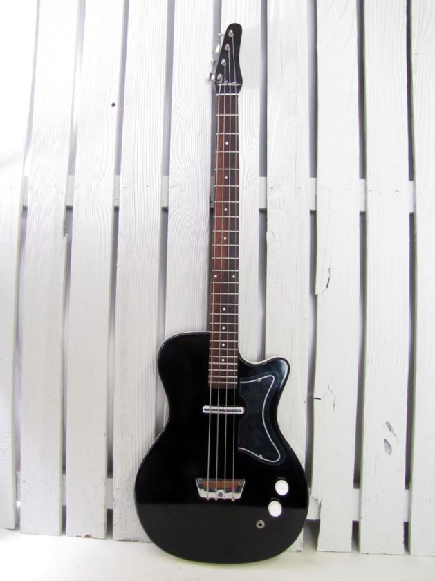 VINTAGE 1965 DANELECTRO SILVERTONE MODEL 1444 ELECTRIC BASS GUITAR 