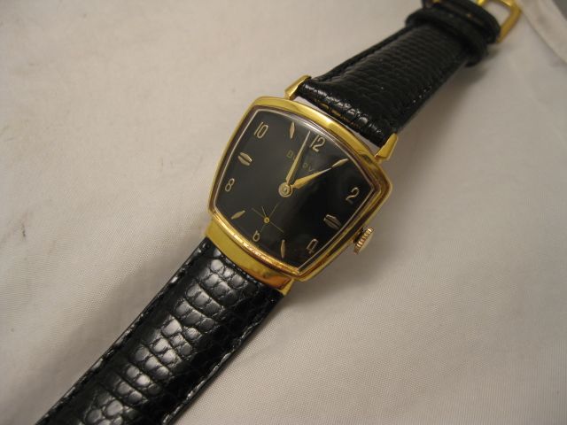 STUNNING NEAR MINT LUXURY 1960 BULOVA ASYMETRICAL FIFTH AVENUE NEW 