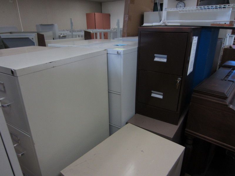 Lot of 17 File Cabinets   Hon, Devon, Anderson Hickey   Blue, Tan 
