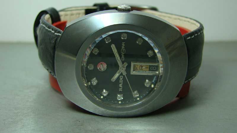 VINTAGE RADO DIASTAR AUTOMATIC DAY DATE GUNMETAL SWISS MENS WATCH USED 