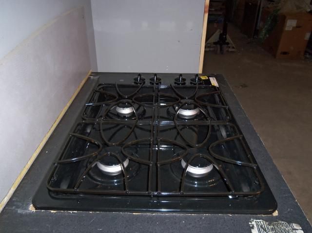 GE 30 GAS COOKTOP JGP328BEKBB BLACK 5  