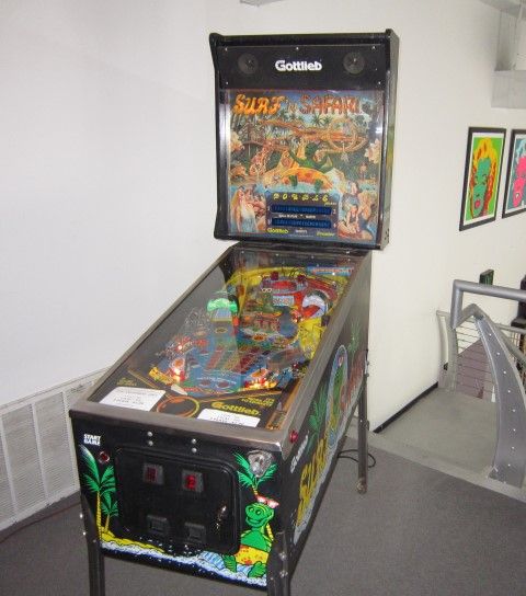 SURFN SAFARI PINBALL MACHINE by GOTTLIEB ~ SHOPPED ~ FUN ~ $199 