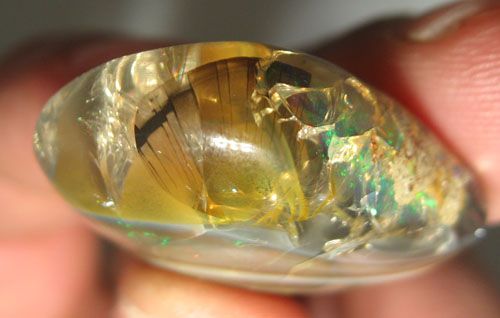 opals are shown dry and 100 % natural pictures and videos are made 