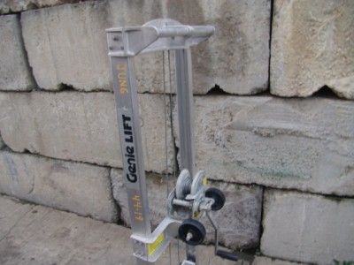 GENIE GL 4 MATERIAL LIFT 6FT Lift  