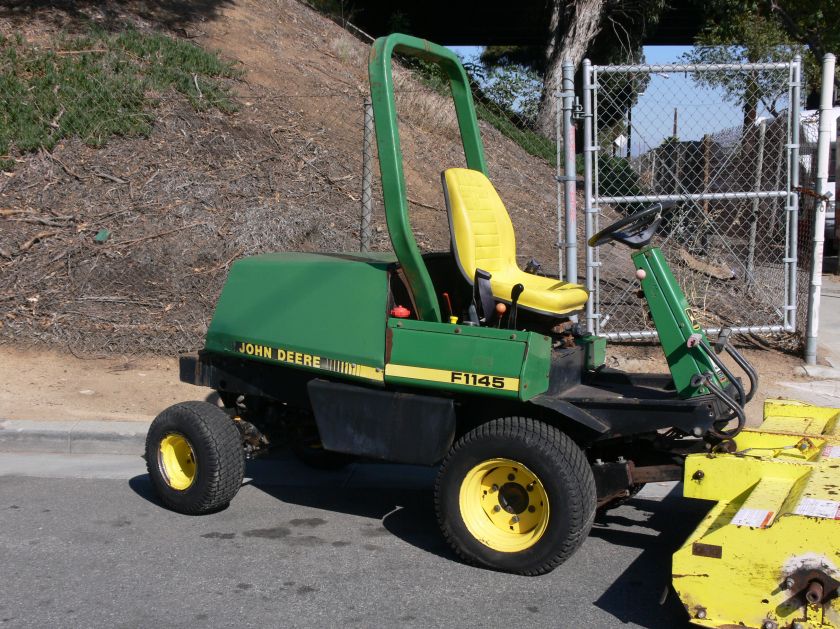 JOHN DEERE F1145 RIDING MOWER 72 FLAIL DECK 4X4 DIESEL POWERED 