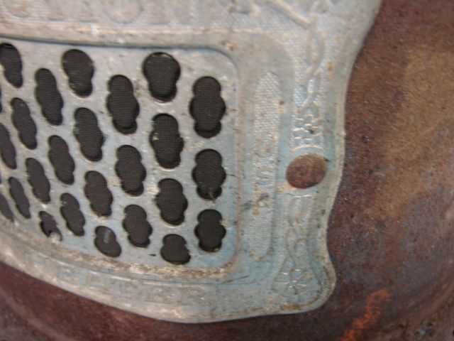   Cast Iron Kerosene Heater Floor Model Perfection Oil Heater Footed 525