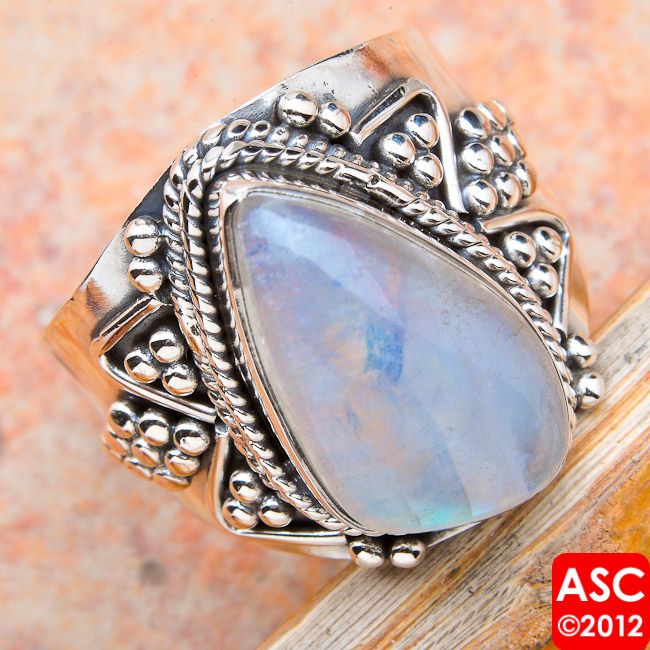 RAINBOW MOONSTONE .925 SILVER RING SIZE 6 1/2  