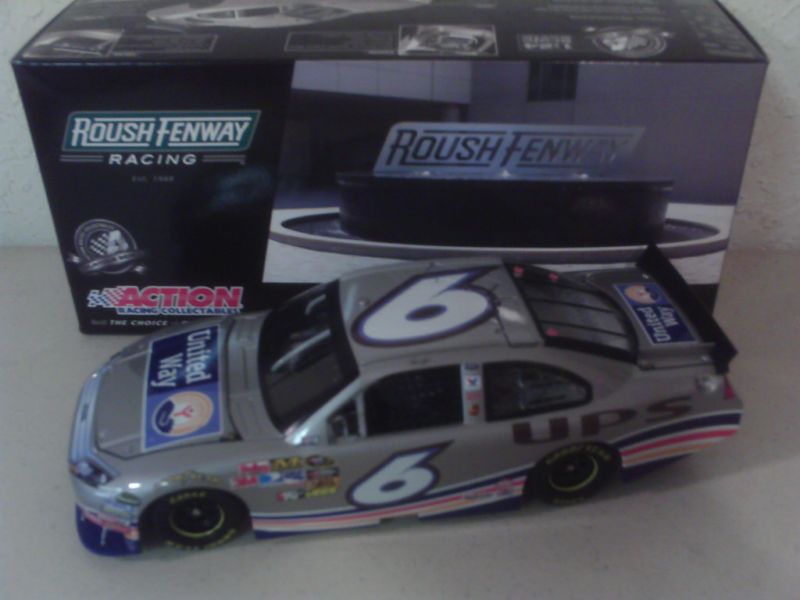   David Ragan # 6 UPS / UNITED WAY 1/24 Action Platinum NASCAR diecast