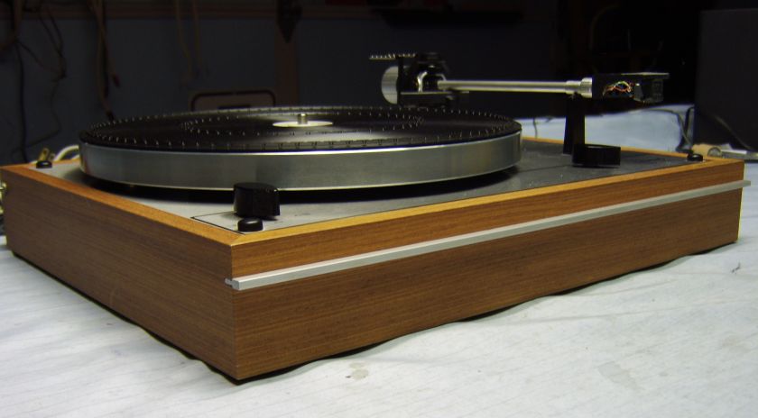 Thorens TD 165 Stereo Belt Drive 2 Speed Turntable w Grado Cartridge 